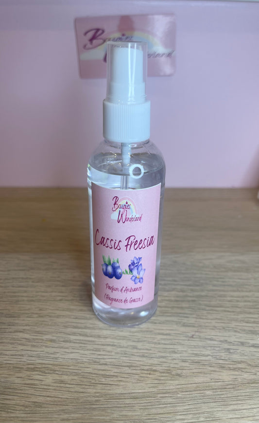 Parfum d’Ambiance senteur Cassis Freesia